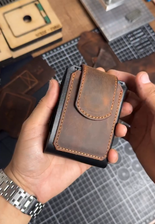 AeroFold Leather Wallet