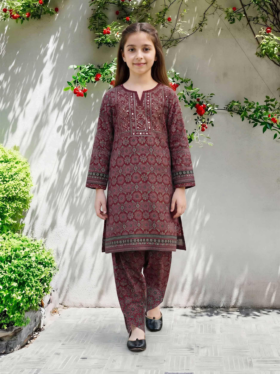 2 Piece Lawn Suit- Embroidered (Pret) – Red (F3872ST-565)