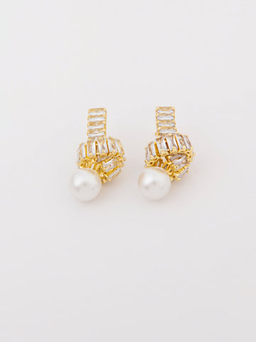 Knot Pearl Earrings - Golden